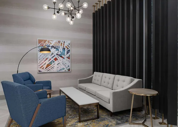 3 star hotel: Homewood Suites By Hilton Charlotte Uptown First Ward